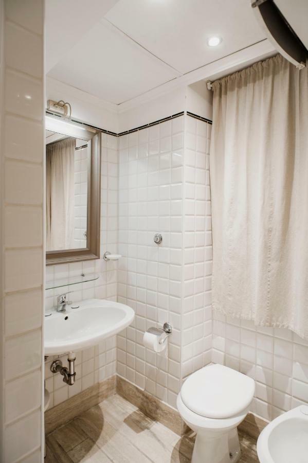 Santa Cecilia Apartment In Via Del Corso Řím Exteriér fotografie